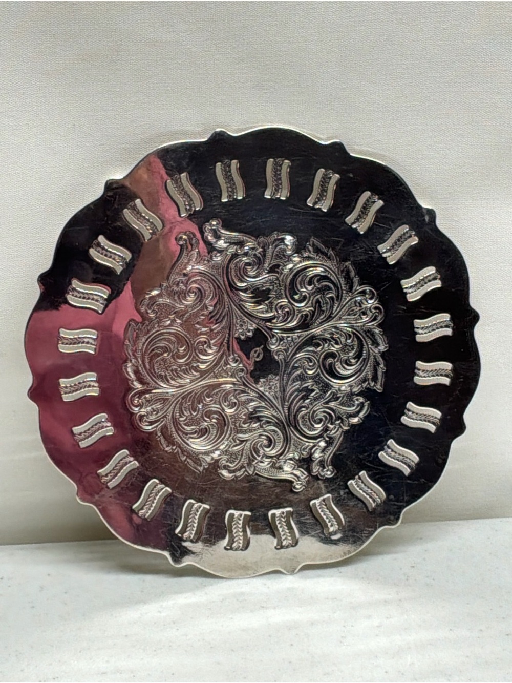 Oneida Silversmiths Silver Plated Footed Trivit